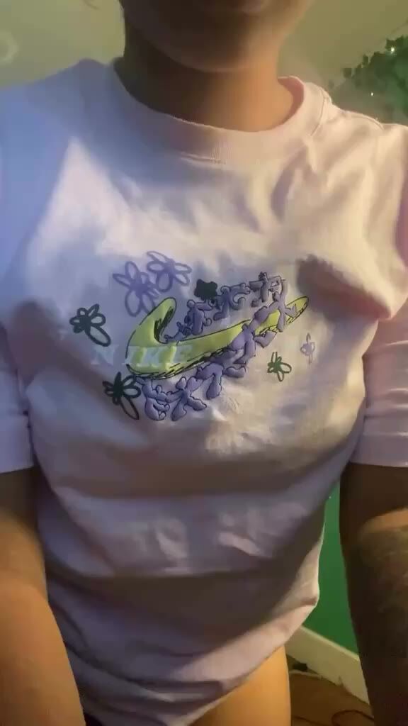 Tattooed Petite Teen in Pink Graphic Tee