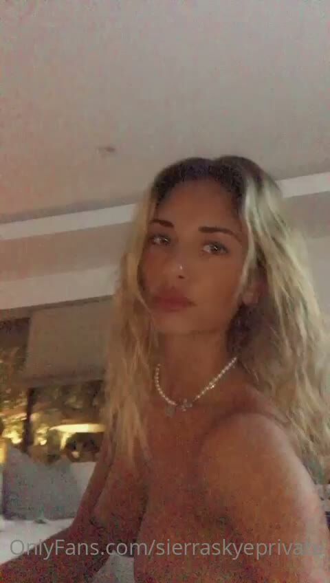 Busty Blonde OnlyFans Model Topless Selfie