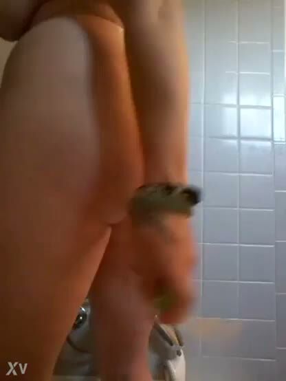 Hairy Amateur Anal Toilet Brush Shower