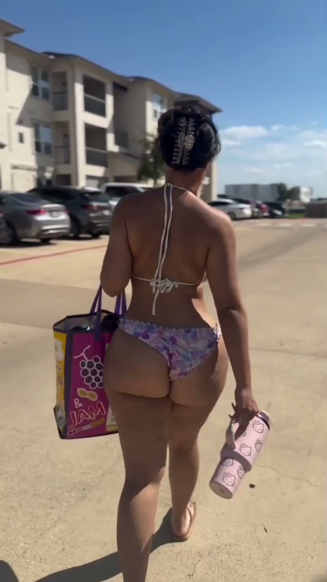 Latina Big Ass Hotel Cumshot