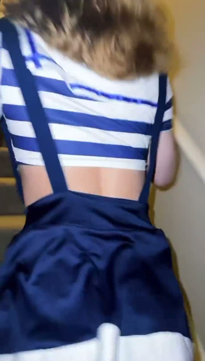 Brunette Babe Twerks in Sailor Costume